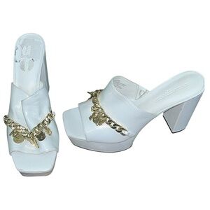 Karl Lagerfeld Haisley Patent Leather Platform heels Gold Charms